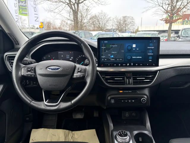 Ford Focus Titanium Wagon