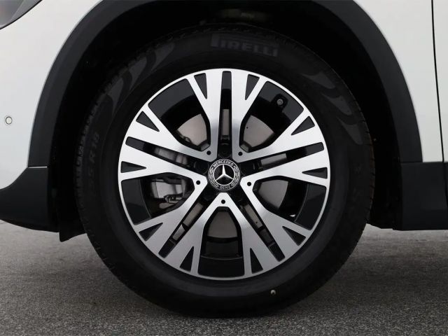 Mercedes-Benz GLA 180 Progressive