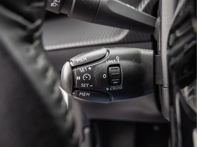 Peugeot E-208 Allure Pack