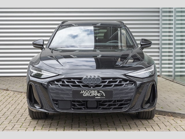 Audi A6 Avant Quattro S-Tronic