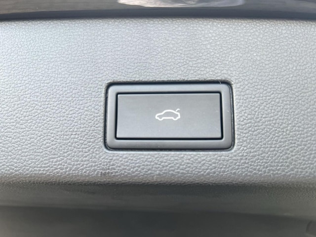 Volkswagen Golf 1.5 eTSI Variant