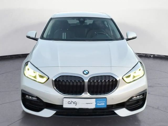 BMW 118 118d Sedan Sport Line