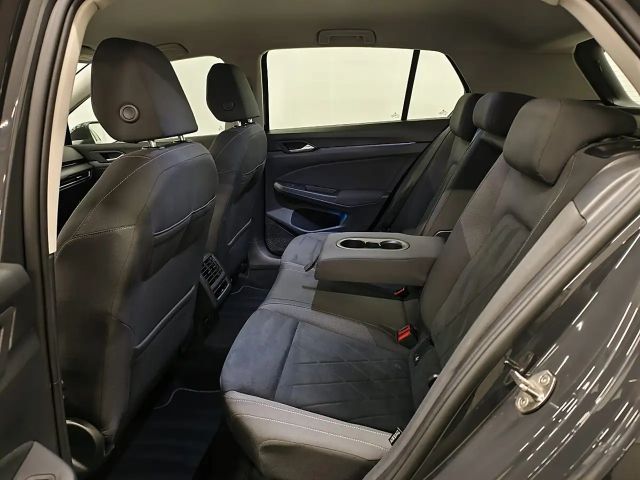 Volkswagen Golf DSG eHybrid