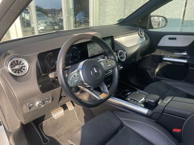 Mercedes-Benz B 200 AMG Line