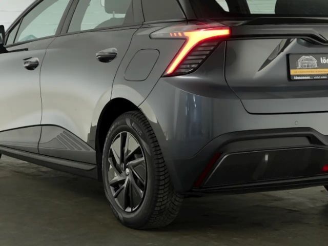 MG MG4 EV Standard range