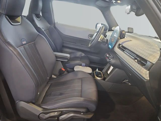 MINI Cooper *Favoured Trim*18"*Navi*HUD*H&K*360*Pano*ParkAssis