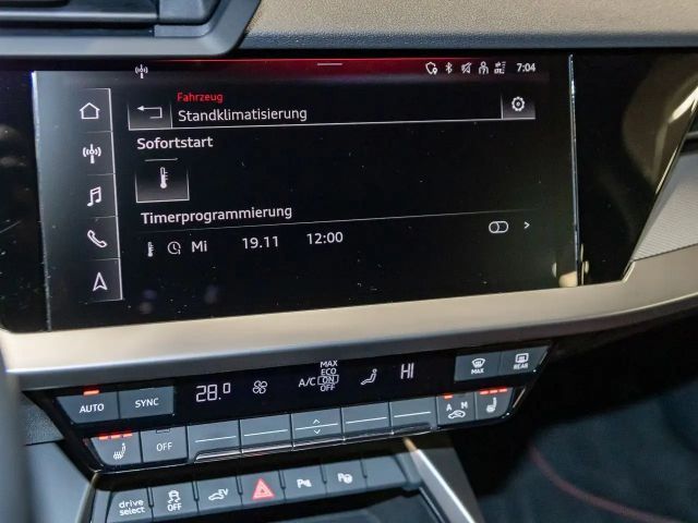 Audi A3 45 TFSI Hybride S-Line Sedan