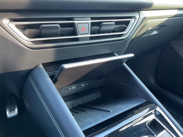 Volkswagen Tiguan BLACK+MATRIX+APP+DAB+AHK+HUD+PANO