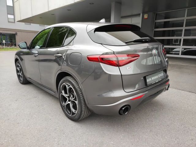 Alfa Romeo Stelvio AT8 Q4 Veloce