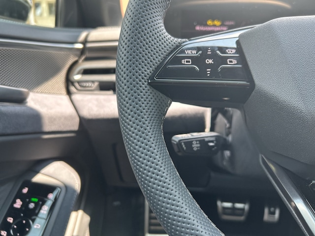 Audi A6 e-tron Avant Quattro