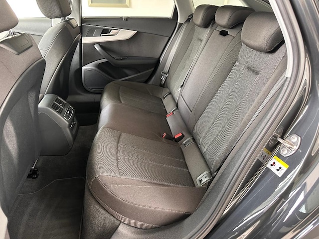 Audi A4 40 TDI Avant Quattro S-Tronic