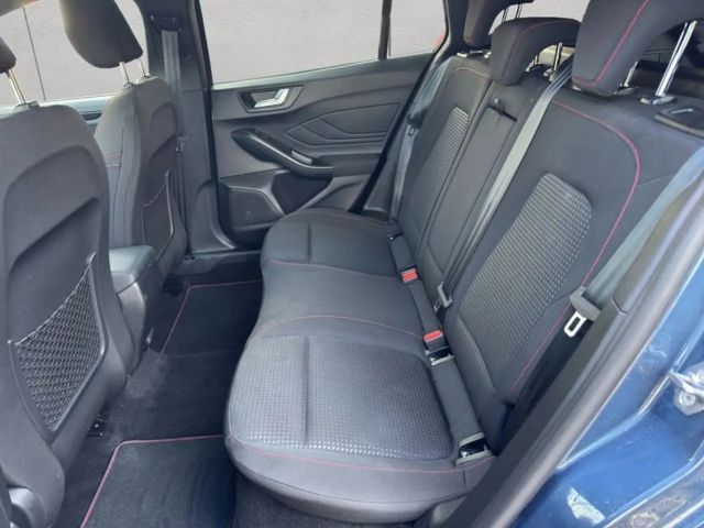 Ford Focus EcoBoost ST Line Wagon