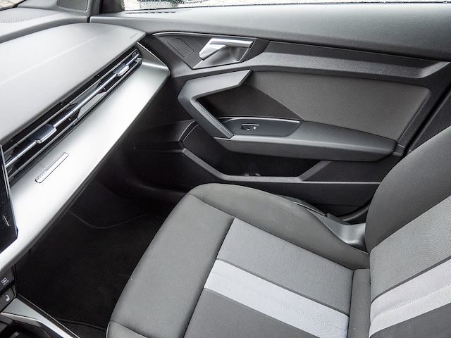 Audi A3 35 TFSI S-Tronic Sedan