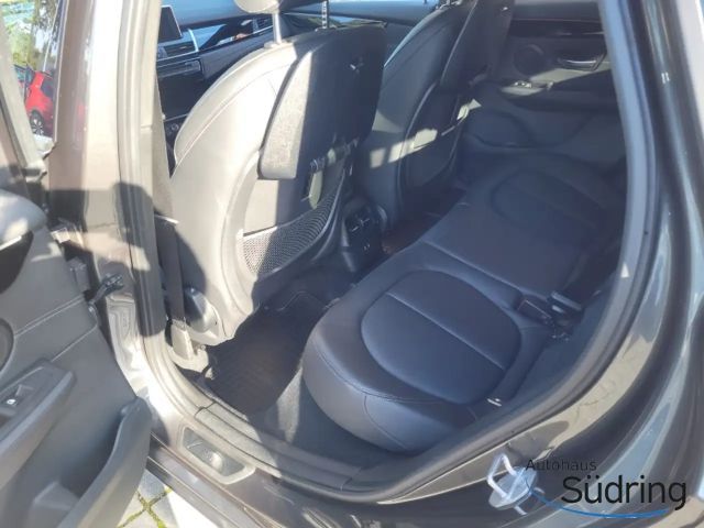 BMW 218 218d Active Tourer Sedan