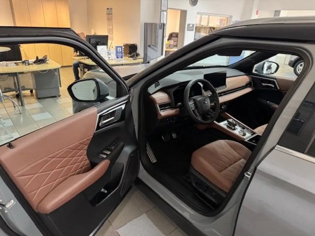 Mitsubishi Outlander 4WD PHEV