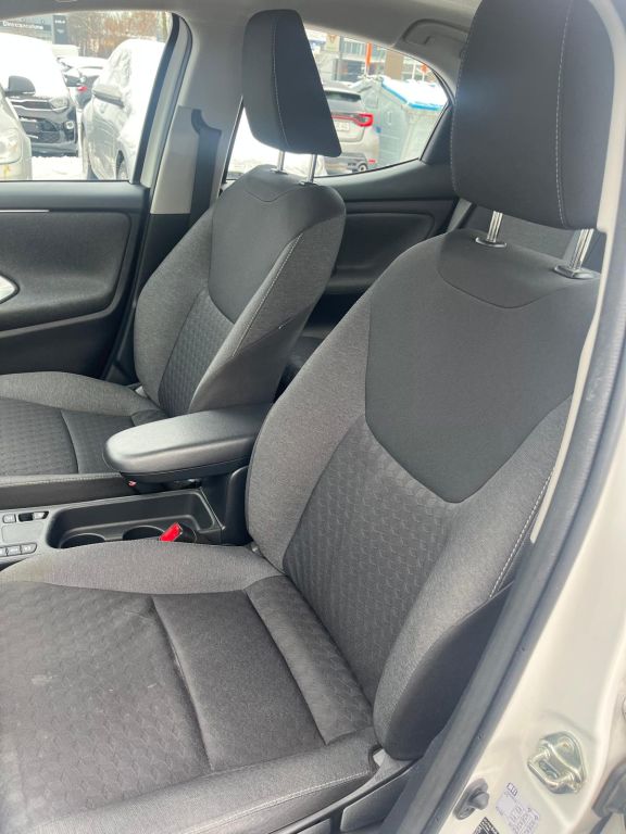 Toyota Yaris 5-deurs Basis Team D