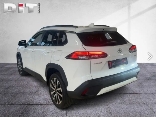 Toyota Corolla Cross 1.8 Teamplayer Klima Kamera Sitzhzg
