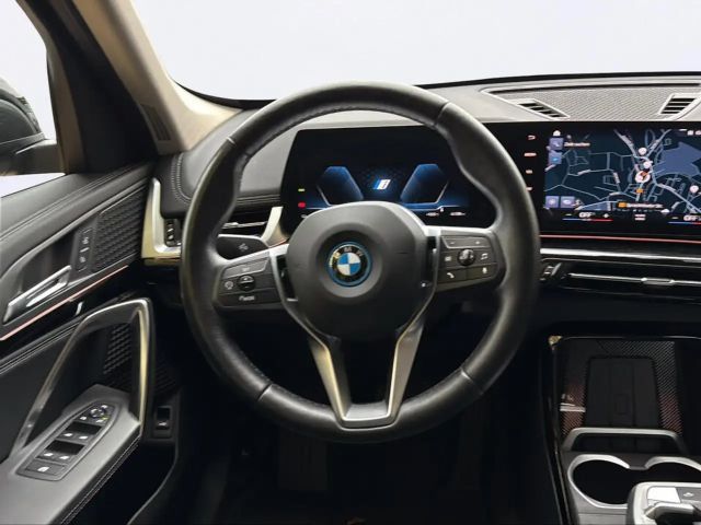 BMW iX1 xDrive30
