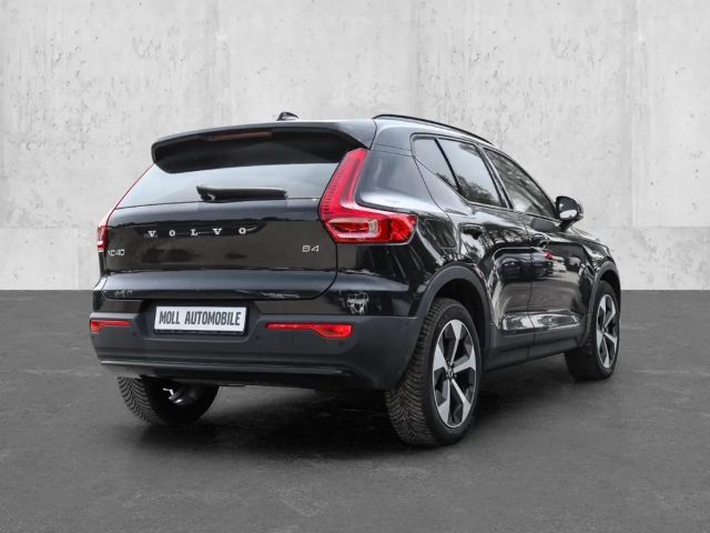 Volvo XC40 Dark Plus