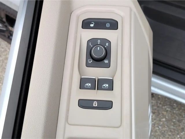 Volkswagen Multivan IQ.Drive Style T7