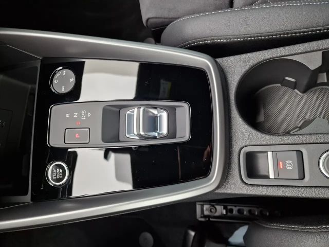 Audi A3 35 TFSI S-Line Sedan Sportback
