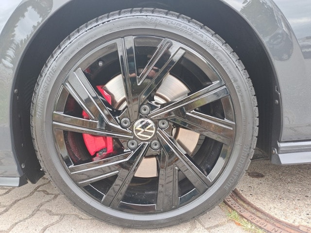 Volkswagen Golf 2.0 TSI DSG GTI