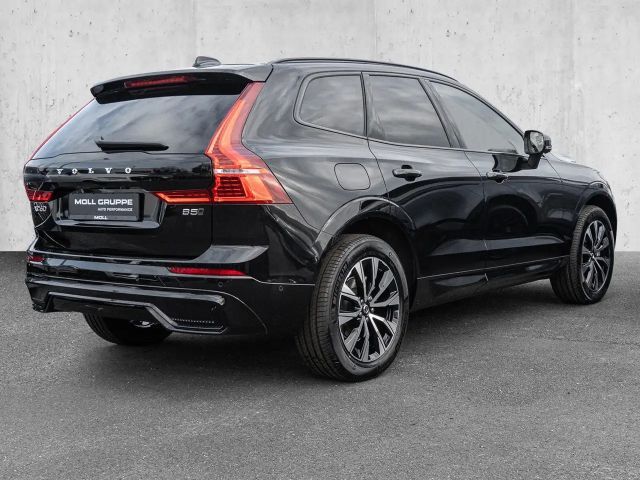 Volvo XC60 AWD Dark Plus