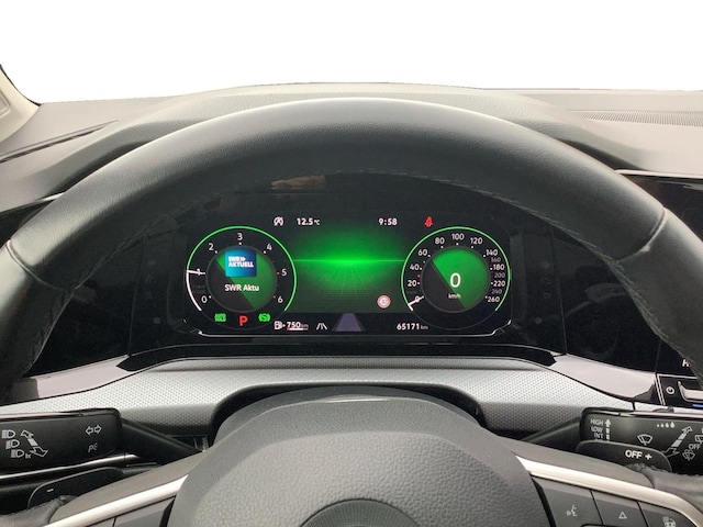 Volkswagen Golf 2.0 TDI DSG Golf VIII