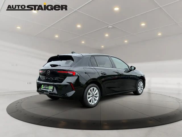Opel Astra Business Elegance