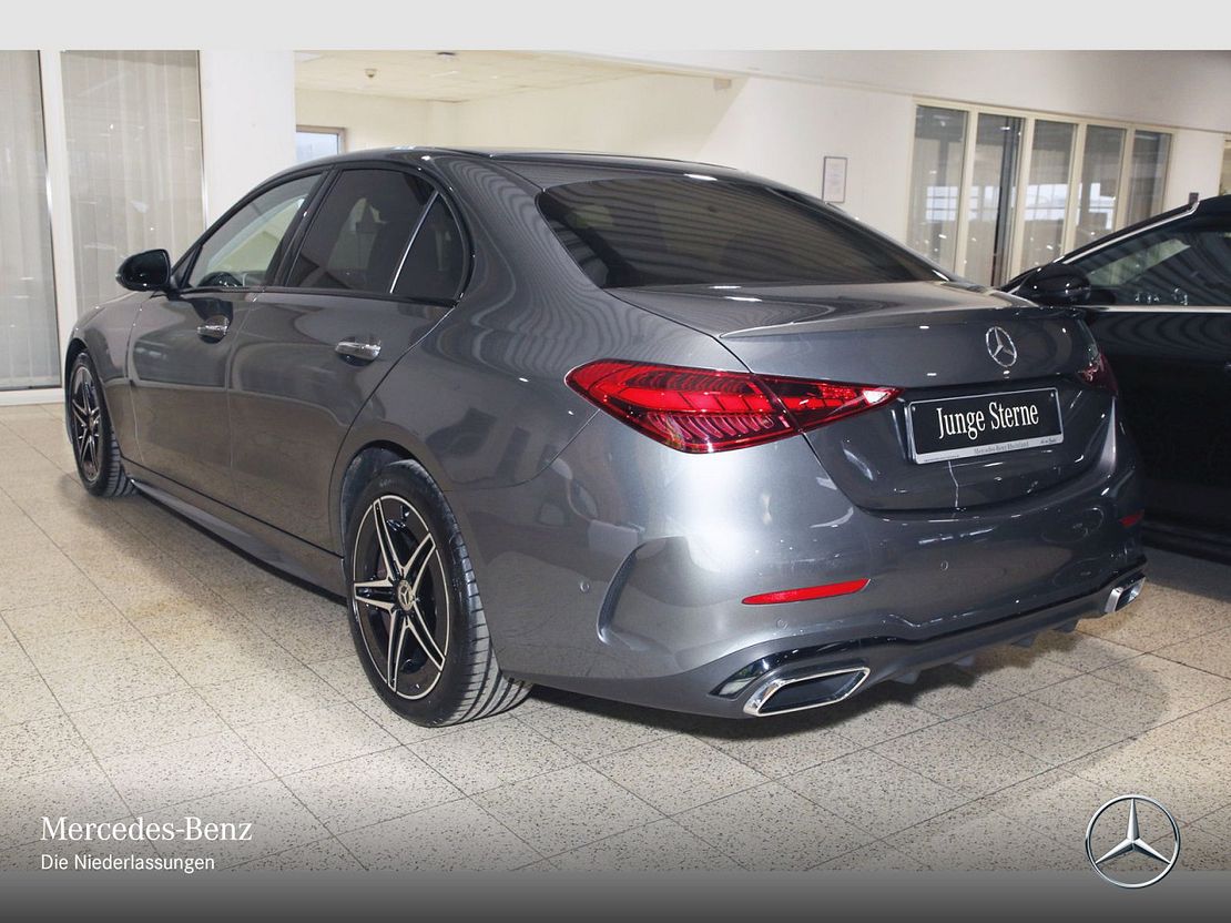 Mercedes-Benz C 180 AMG Line Sedan