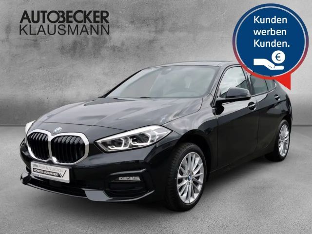 BMW 118 118i Sedan Sport Line