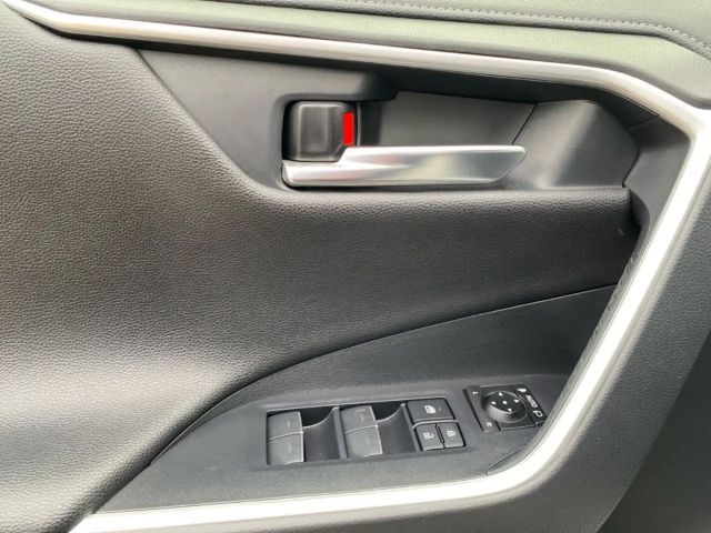 Toyota RAV4 4x2 Hybride Team D