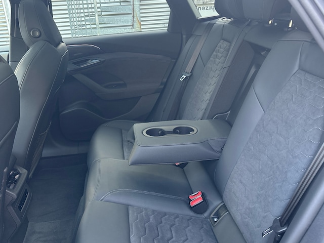 Audi A6 e-tron Avant Performance