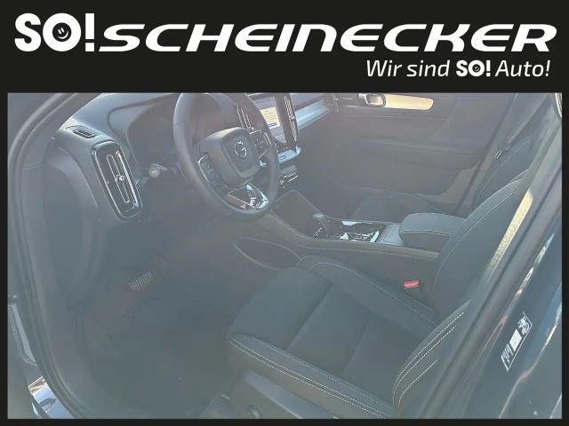 Volvo XC40 Dark Plus