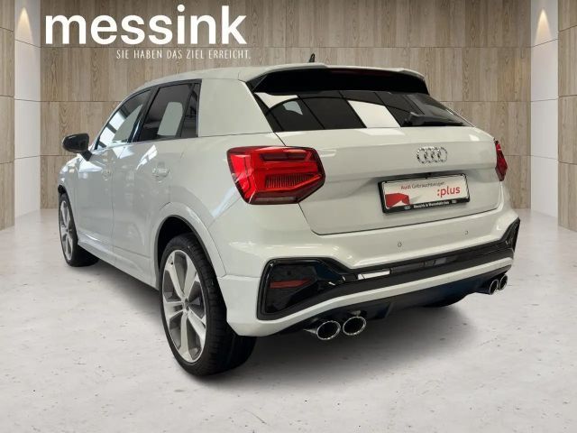 Audi SQ2 S-Line