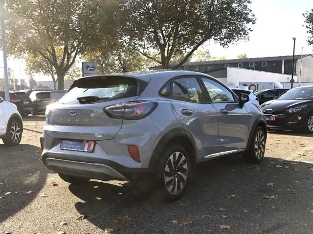 Ford Puma EcoBoost Titanium
