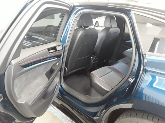 Volkswagen ID.7 340PS 4M NP.80T ACC.5J-G.WÄRMEPUMPE.AHK.AREA-VIEW.NAVI.HARMAN.HUD.PANO