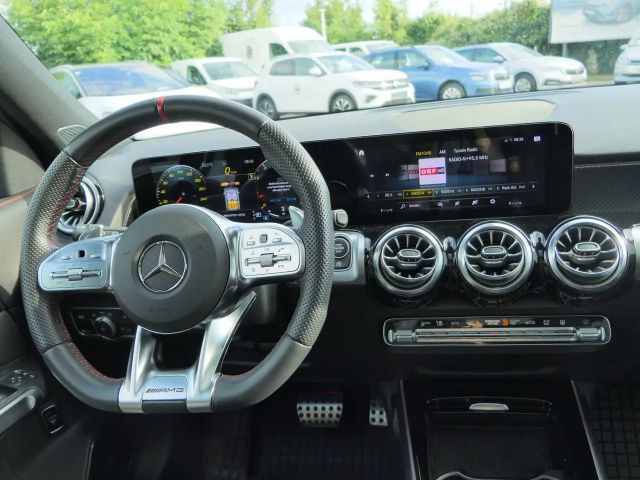 Mercedes-Benz GLB 35 AMG 4MATIC AMG Line