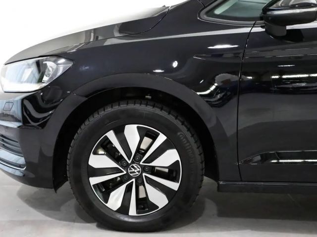 Volkswagen Touran 1.5 TSI DSG