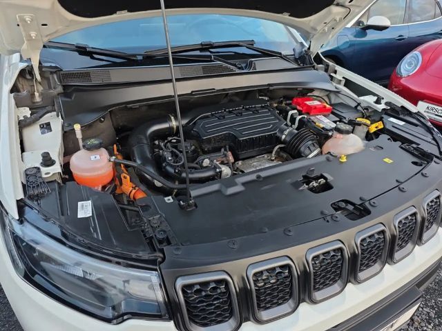 Jeep Compass 4x4 Hybrid Trailhawk