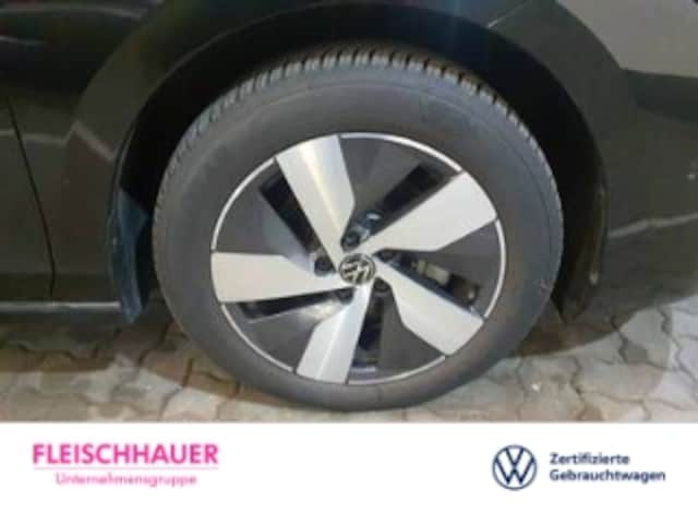 Volkswagen Passat 1.5 eTSI Business DSG
