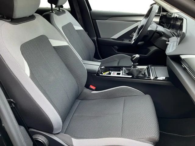 Opel Astra 1.2 Turbo Edition Turbo