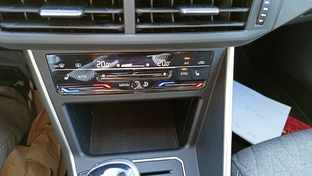 Volkswagen Polo Polo 1.0     Life BT070 TSIM5F