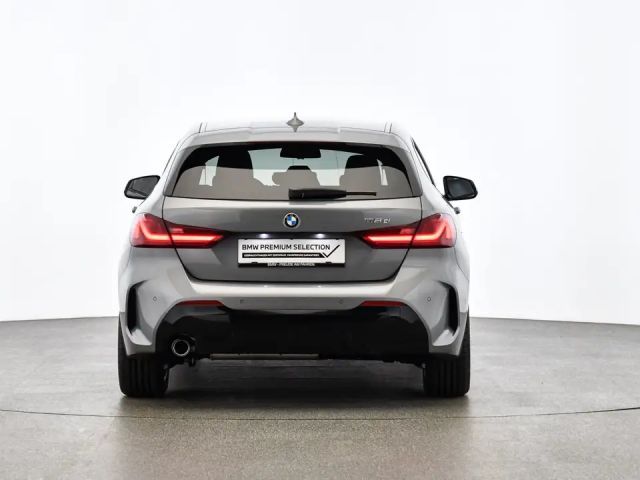 BMW 116 116d 5-deurs Sedan