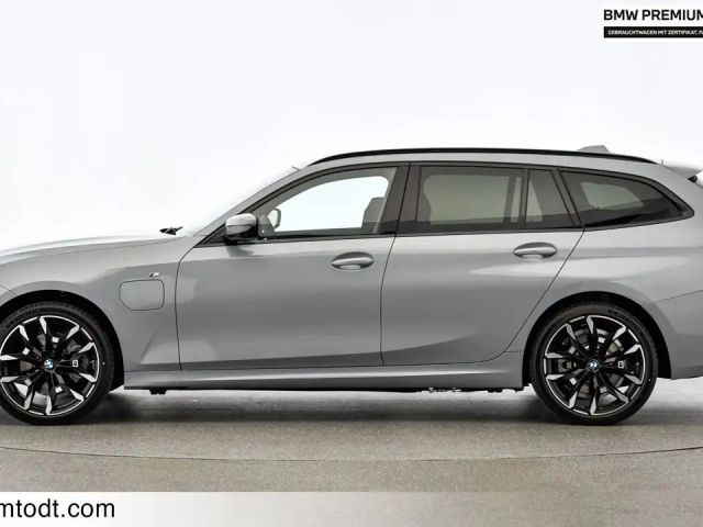 BMW 330 330e xDrive