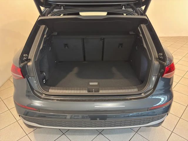 Audi A3 30 TFSI Sedan