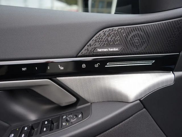 BMW 520 520d M-Sport Sedan xDrive