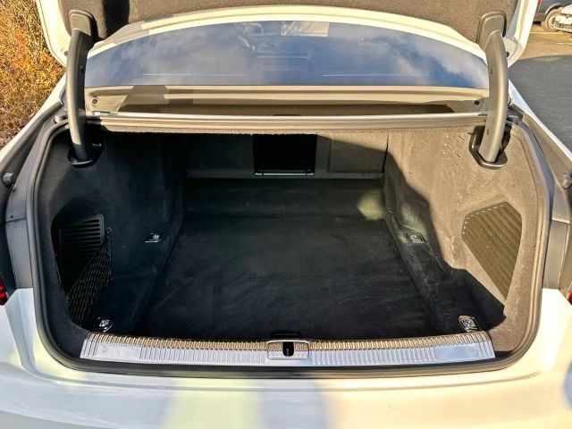 Audi A8 60 TFSI Quattro S-Line