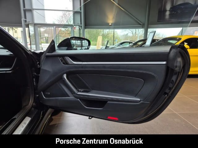 Porsche 992 4S Carrera Coupé