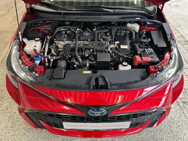 Toyota Corolla Hybride Team D